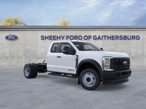 Oxford White 2026 Ford F-450 XL
