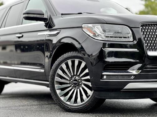 2019 Lincoln Navigator L Reserve