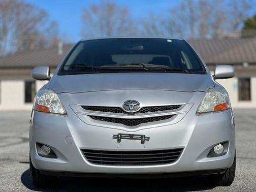 2008 Toyota Yaris Base