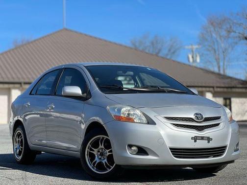 2008 Toyota Yaris Base