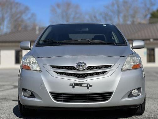 2008 Toyota Yaris Base