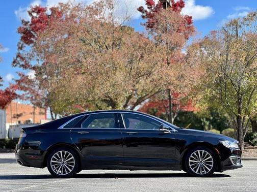 2018 Lincoln MKZ Select