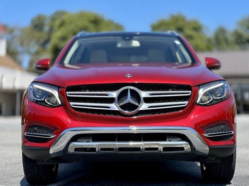 2018 Mercedes-Benz GLC 300 Base