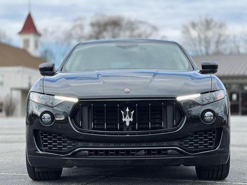 2017 Maserati Levante Base
