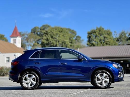 2021 Audi Q3 40 Premium