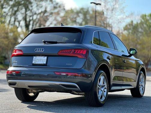 Gray Metallic 2019 Audi Q5 2.0T Premium