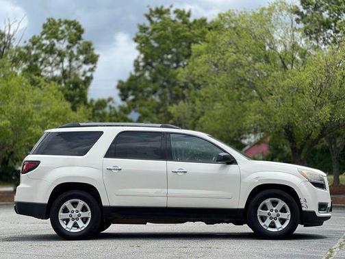 Summit White 2014 GMC Acadia SLE-1
