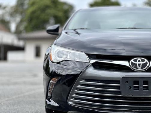 2017 Toyota Camry XLE