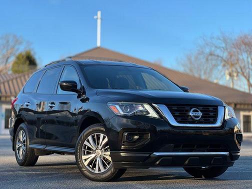 2020 Nissan Pathfinder S 4WD