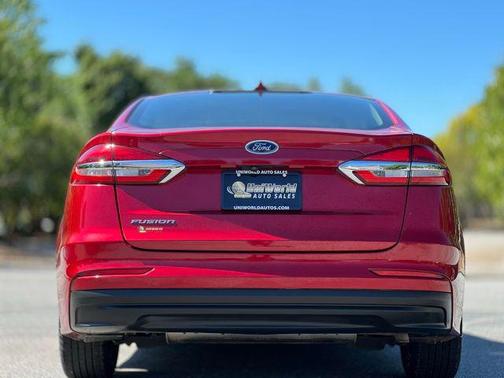 Rapid Red Metallic Tinted Clearcoat 2020 Ford Fusion S