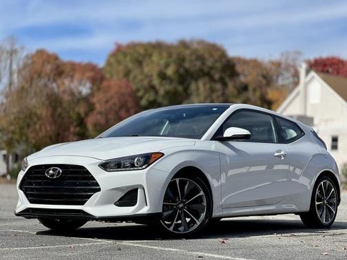 2020 Hyundai Veloster 2