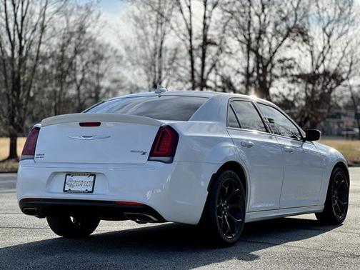 2020 Chrysler 300 S