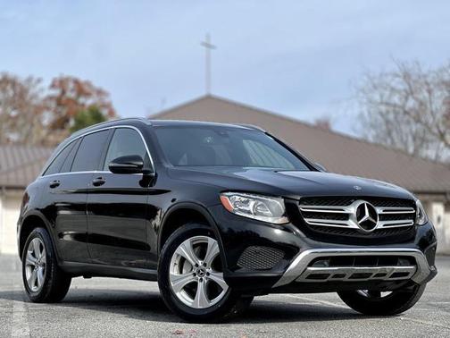 2017 Mercedes-Benz GLC 300 Base