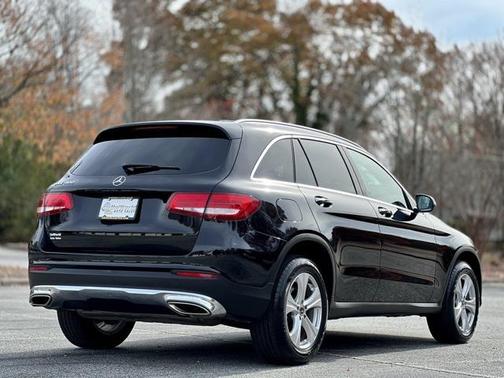 2017 Mercedes-Benz GLC 300 Base