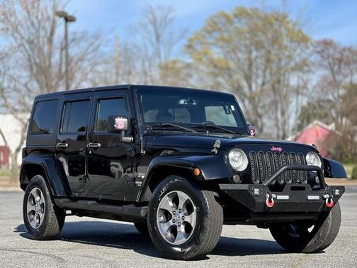 2017 Jeep Wrangler Unlimited Sahara