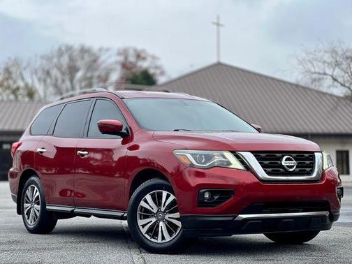 2018 Nissan Pathfinder SL