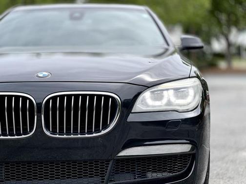 2015 BMW 750 Li