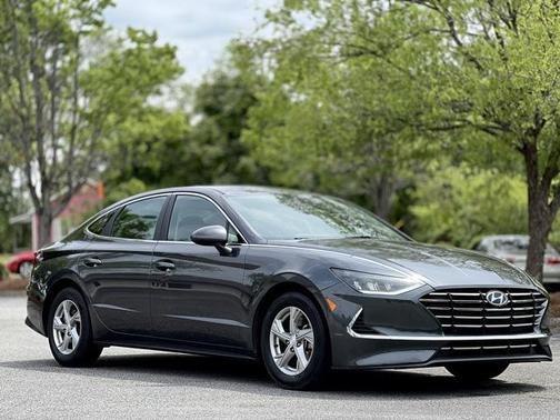 2021 Hyundai SONATA SE