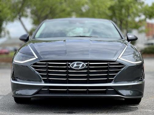2021 Hyundai SONATA SE