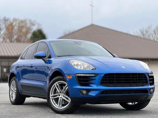 2017 Porsche Macan Base