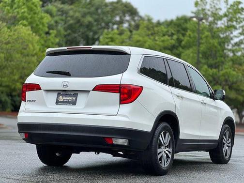 Wwhite 2018 Honda Pilot EX-L