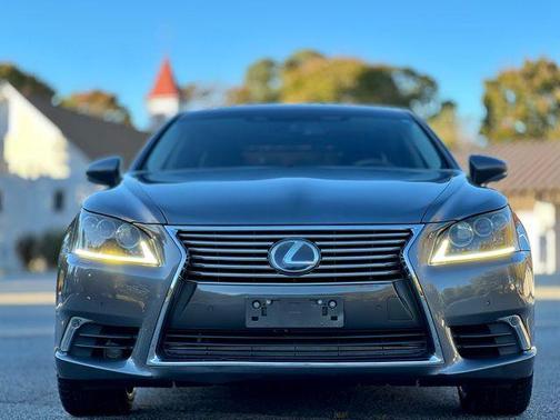 2014 Lexus LS 600h L Base