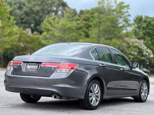 Alabaster Silver Metallic 2011 Honda Accord EX
