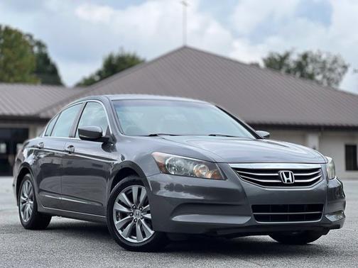 Alabaster Silver Metallic 2011 Honda Accord EX
