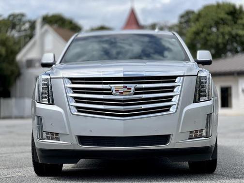 2018 Cadillac Escalade Platinum