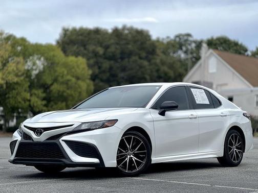 2021 Toyota Camry SE