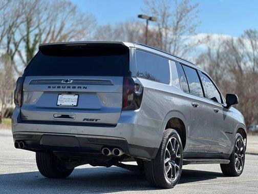 2022 Chevrolet Suburban RST