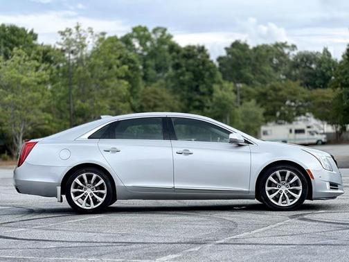 2016 Cadillac XTS Luxury