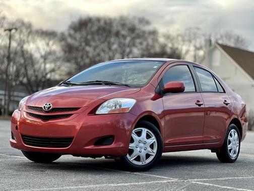 2008 Toyota Yaris Base