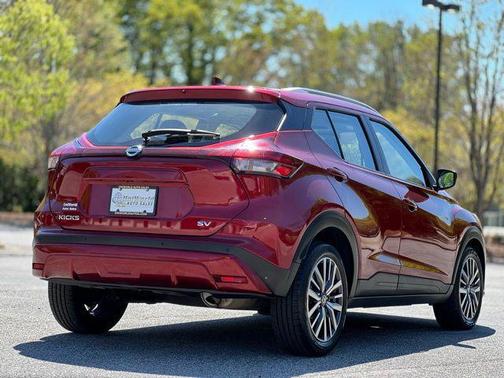 2021 Nissan Kicks SV