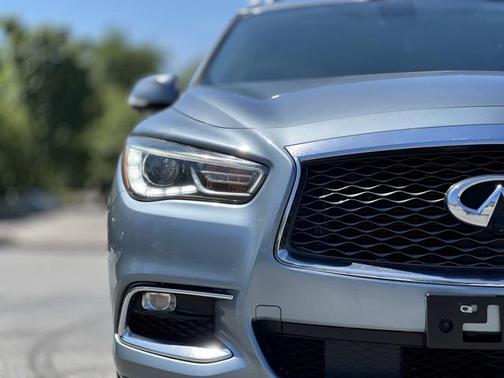 2018 INFINITI QX60 Base