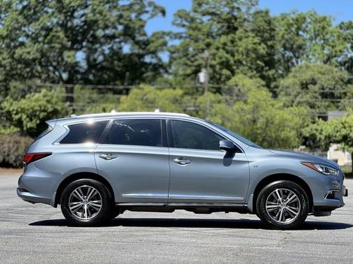 2018 INFINITI QX60 Base