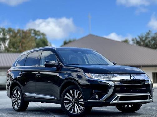 2020 Mitsubishi Outlander SEL