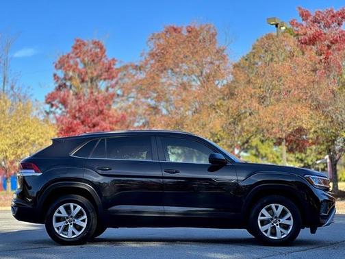 2020 Volkswagen Atlas Cross Sport 2.0T S