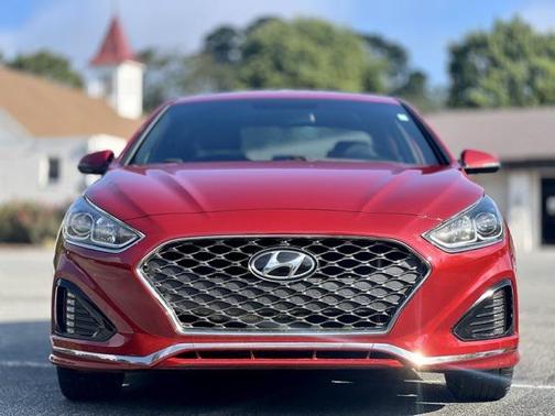2019 Hyundai SONATA Sport