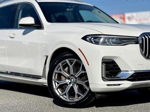 2020 BMW X7 xDrive40i