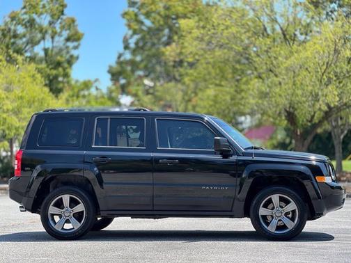 Black Clearcoat 2017 Jeep Patriot Sport