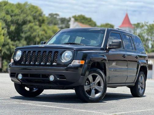 Black Clearcoat 2017 Jeep Patriot Sport