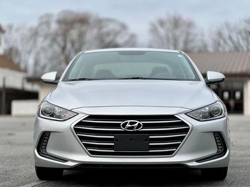 2017 Hyundai ELANTRA Value Edition