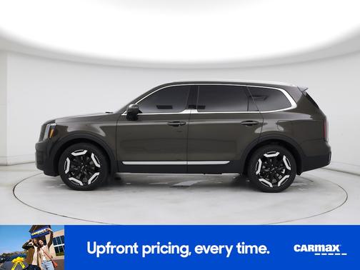 Brown 2023 Kia Telluride EX