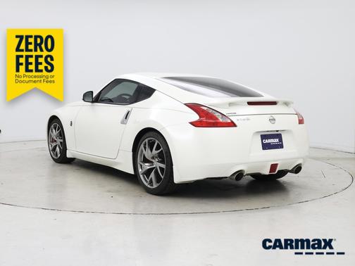 White 2016 Nissan 370Z Sport