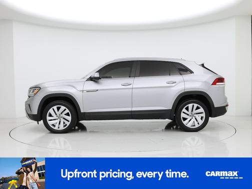 2022 Volkswagen Atlas Cross Sport SE w/Tech