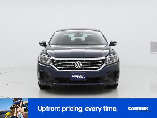 2022 Volkswagen Passat R-Line