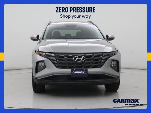 Silver 2023 Hyundai TUCSON SEL