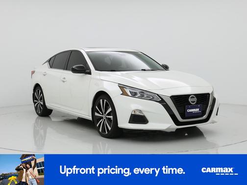 White 2021 Nissan Altima SR