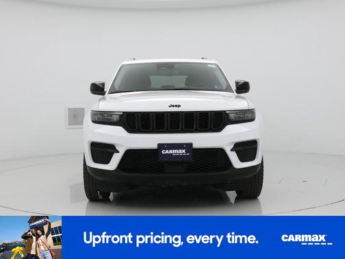 2022 Jeep Grand Cherokee Laredo